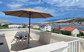 4 Adriatic Apartment Pag